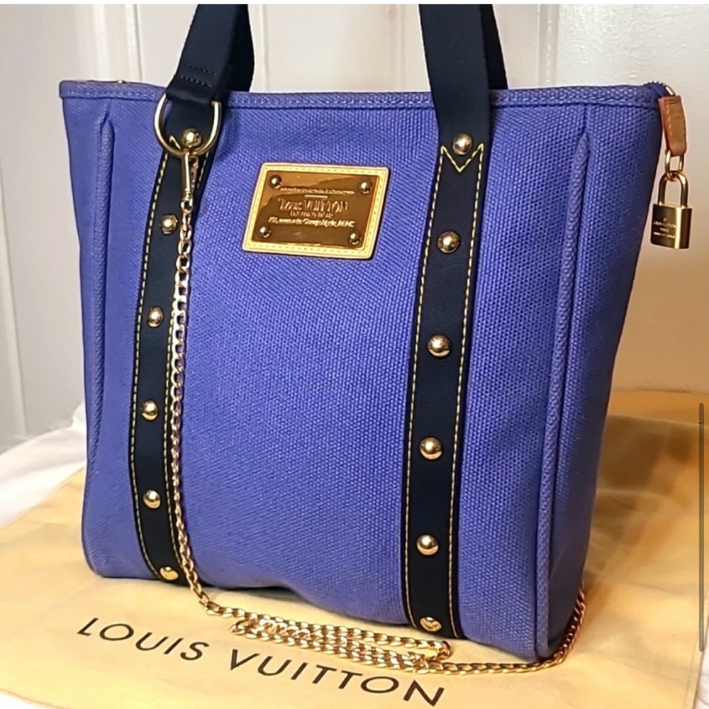 Louis Vuitton Handbag